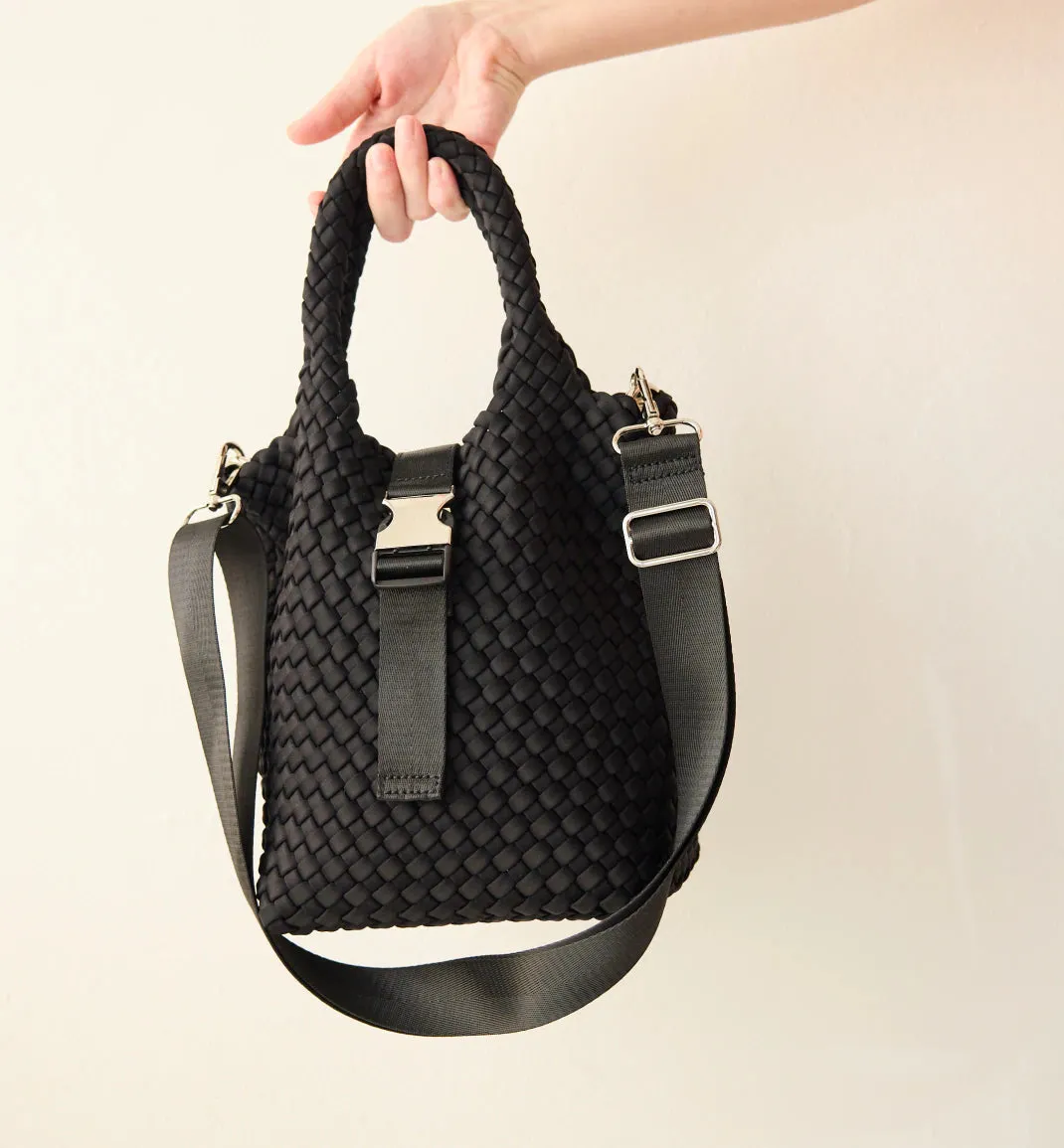 Abundance Woven Paperback Bag | Black