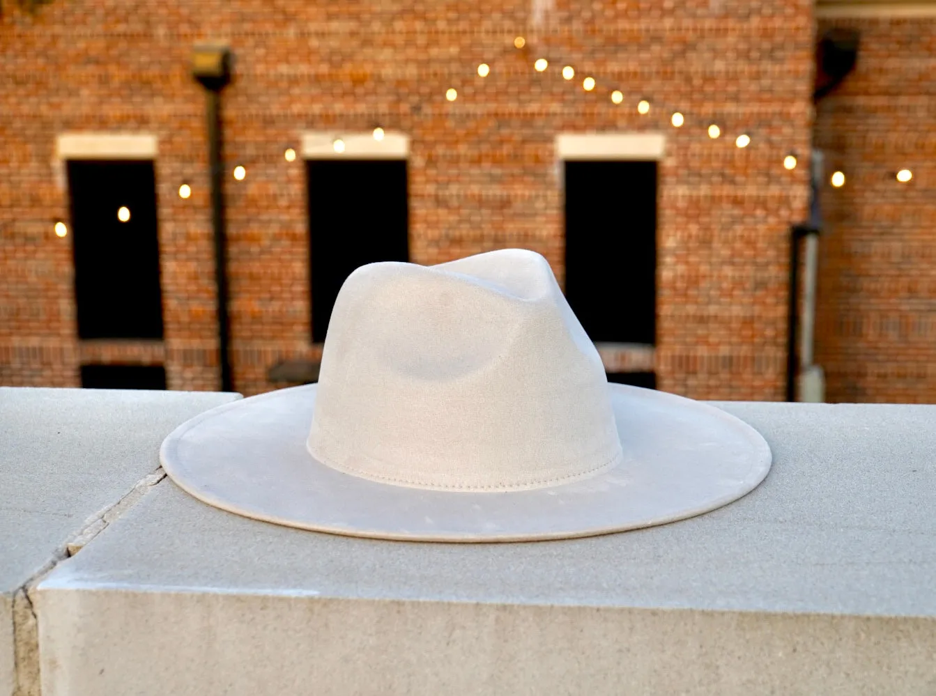 Atlanta Suede Wide Brim Fedora - Cream