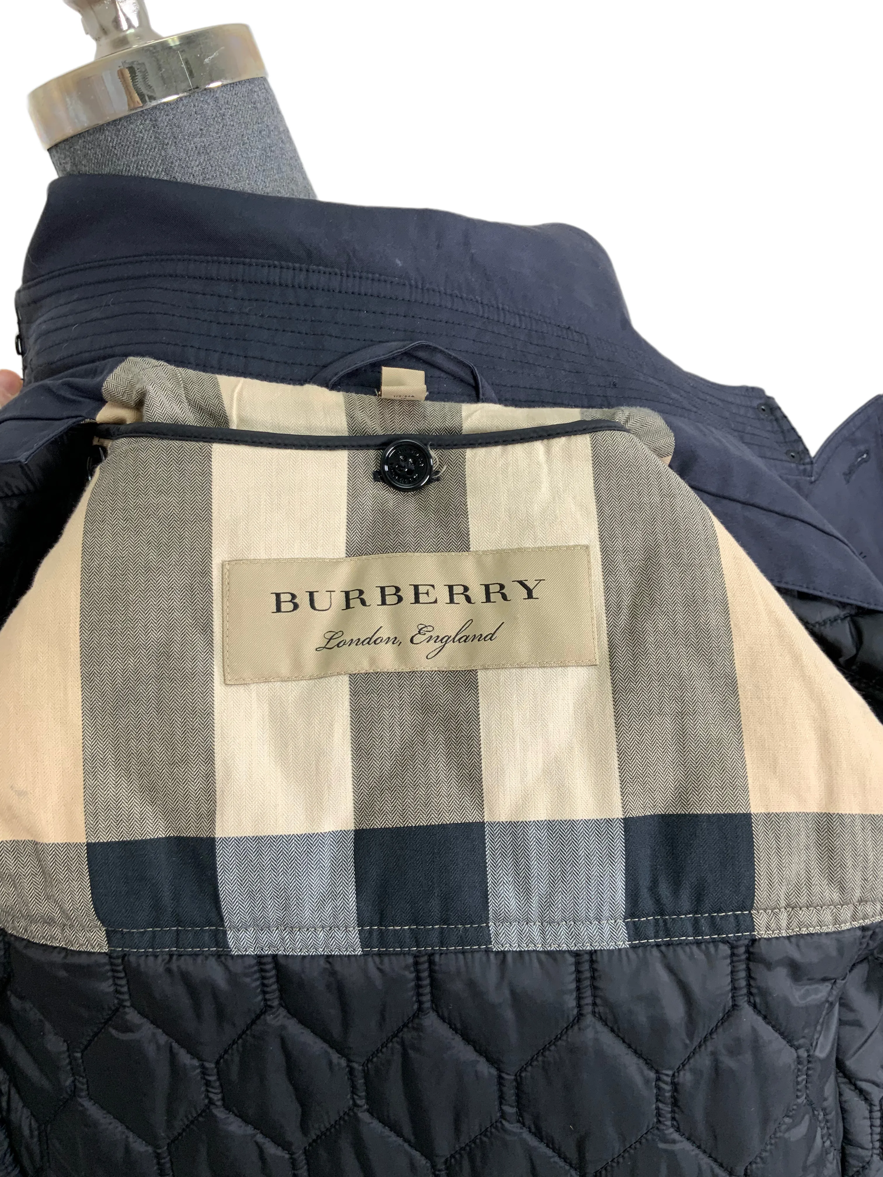 Burberry Double Breasted Trench Coat Size M