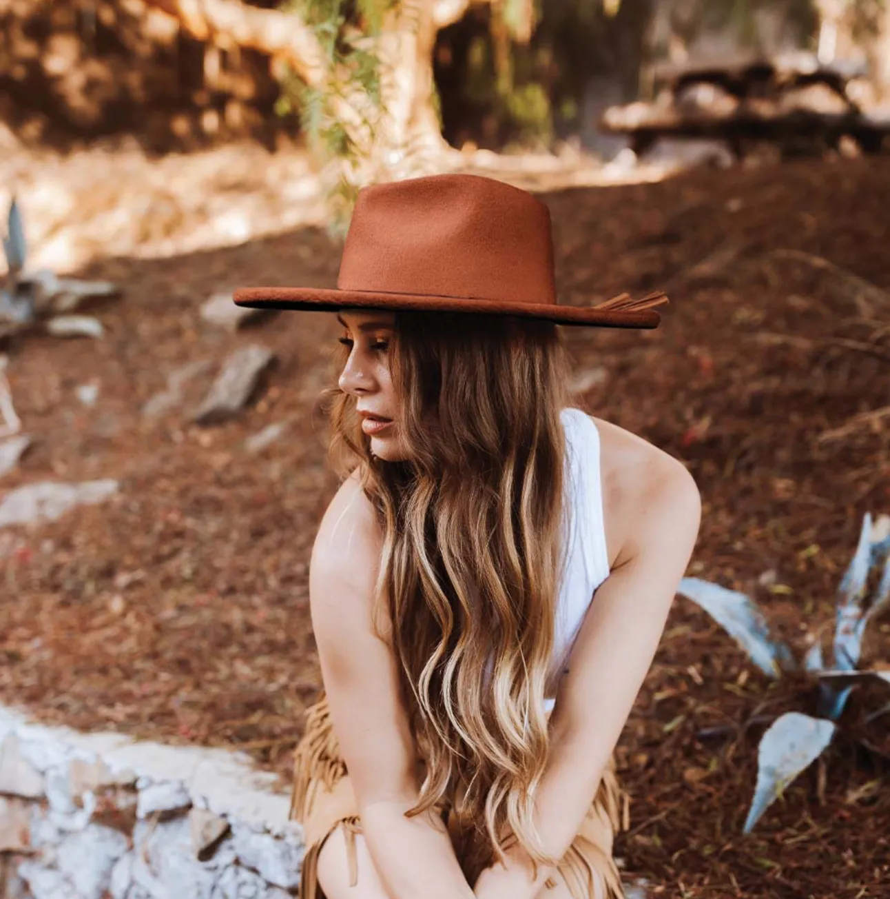 Rebel Heart Hat - Rust