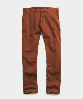 Slim Tab Front Stretch Chino in Chestnut