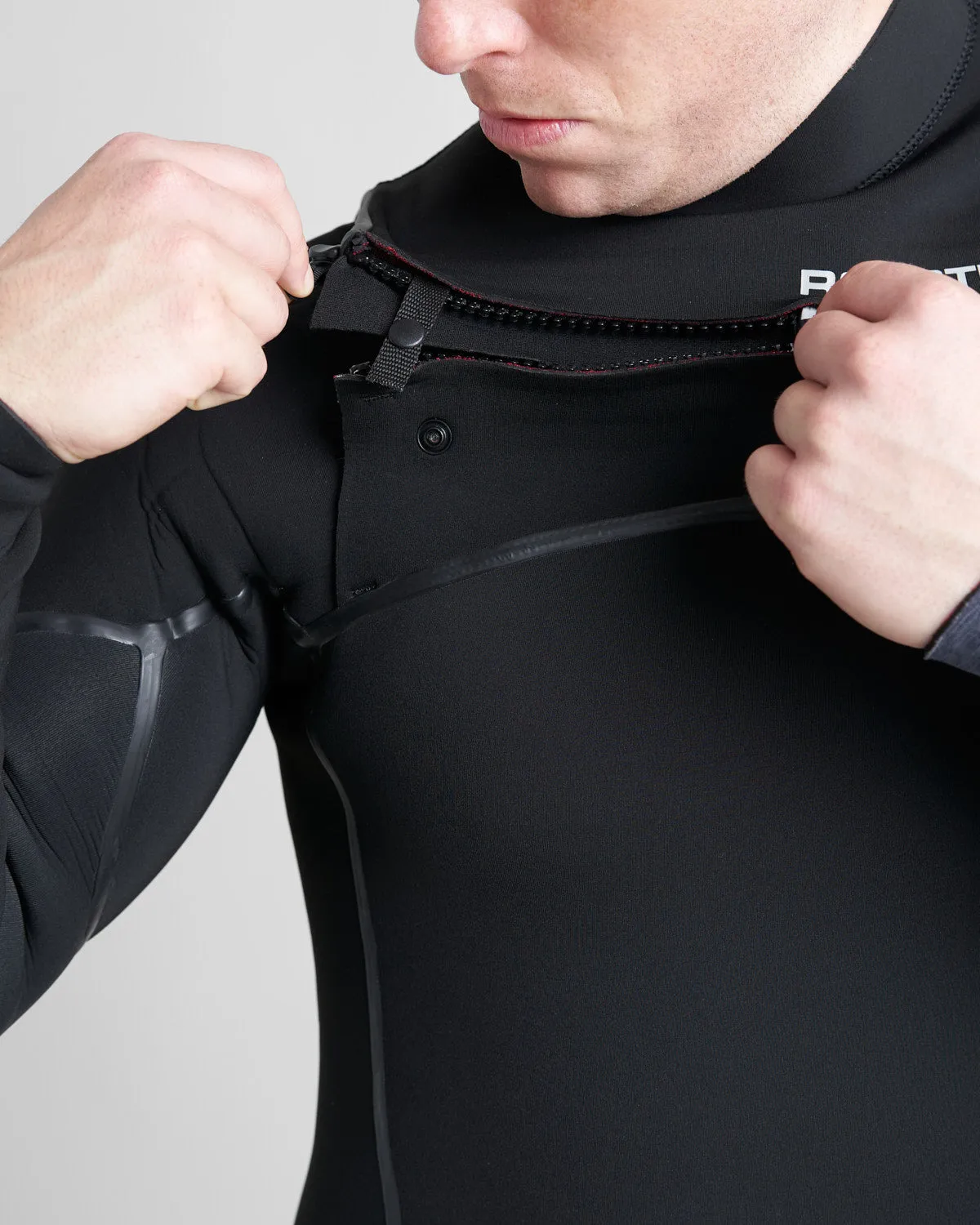 SuperTherm 5/4/3mm Steamer (Chest Zip) - Unisex