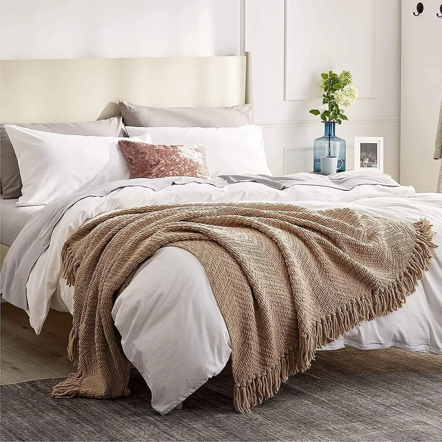 Versatile Knit Woven Chenille Blanket